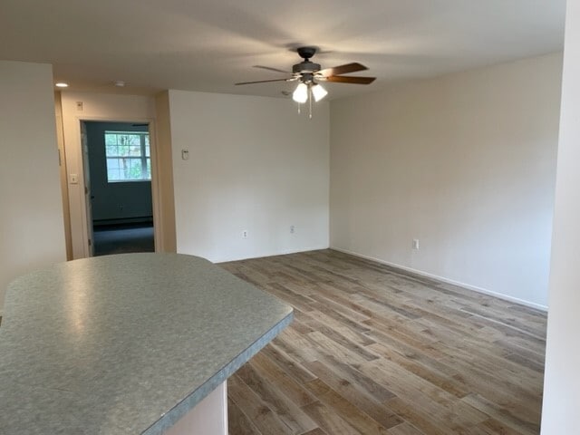 Sala de estar - Farmingdale Villas 55+