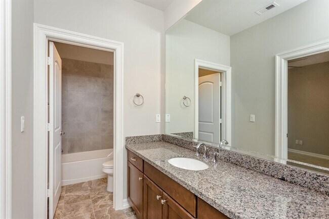 Building Photo - 11129 Olympia Dr