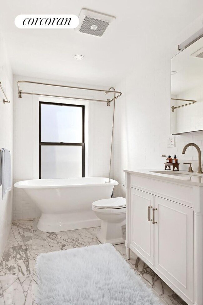 Foto del edificio - 458 State St