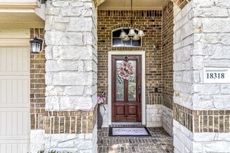 Building Photo - 18318 W Williams Bend Dr