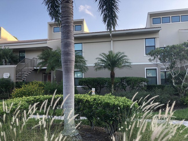 Building Photo - 13212 NW Harbour Ridge Boulevard