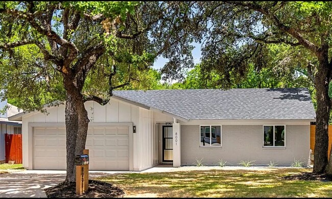 Building Photo - 8001 Wakefield Dr