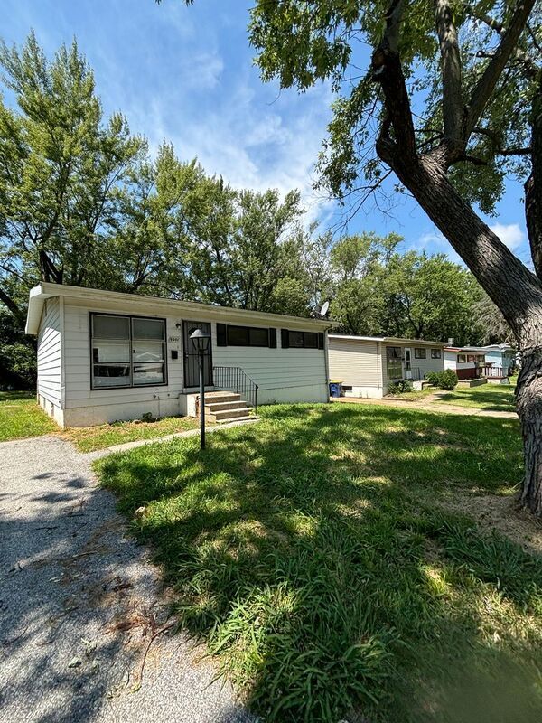 Foto del edificio - 4001 Cranberry Ln