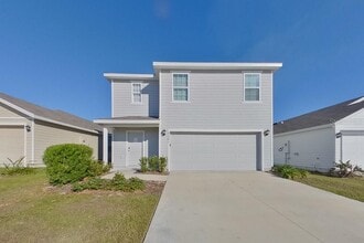 Building Photo - 4397 SW 85 Ln