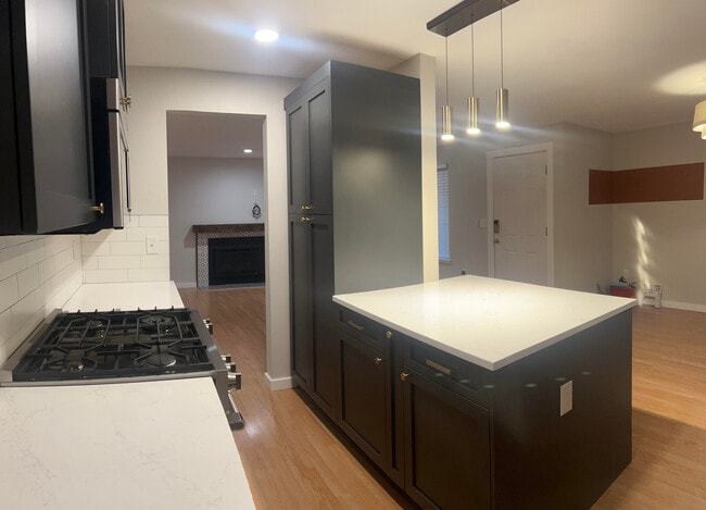 Foto del edificio - 6405 S Alder St