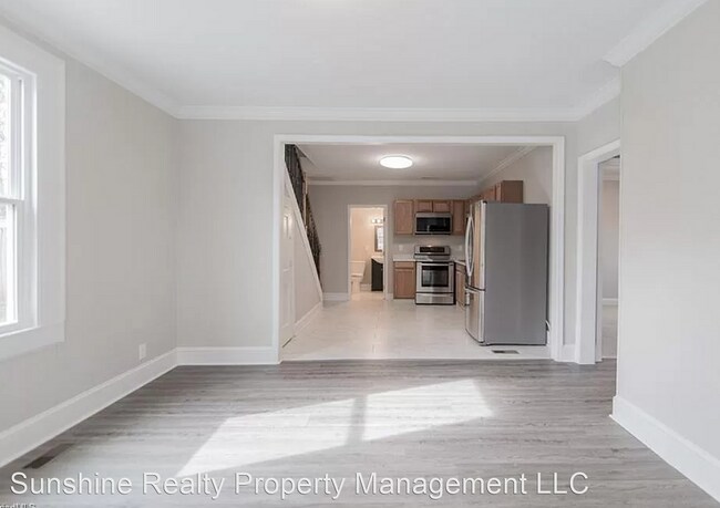 Building Photo - 3 br, 2 bath House - 807 North Ave