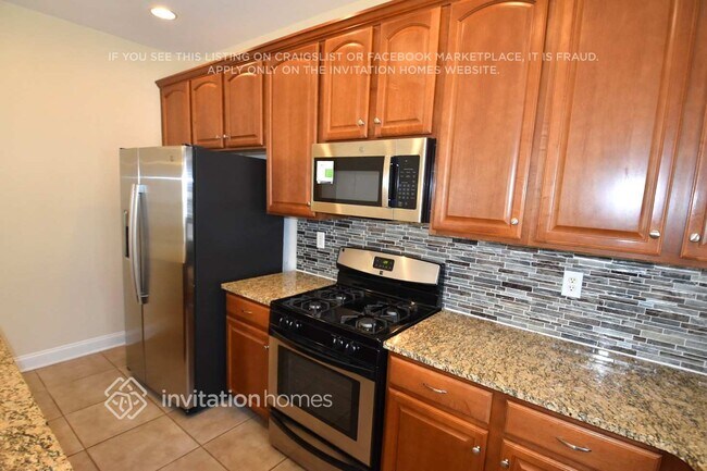 Foto del edificio - 112 Waterlynn Club Dr