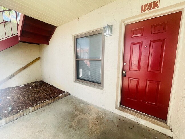 Building Photo - HIDDEN CREEK CONDO-1613 Little River Dr Or...