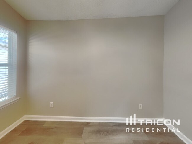 Foto del edificio - 5093 River Overlook Way