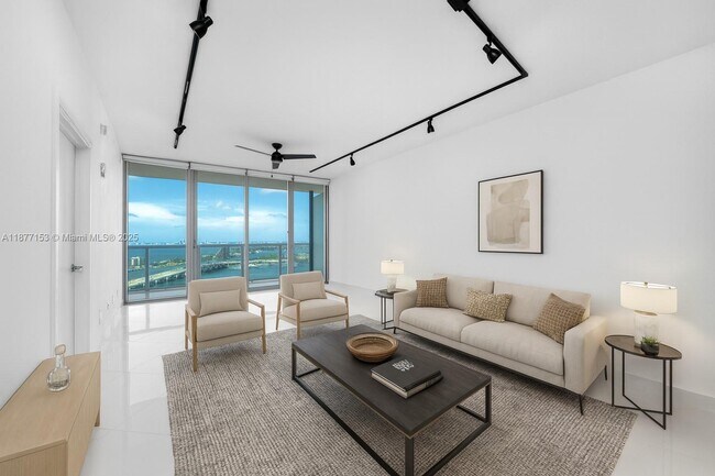 Foto del edificio - 888 Biscayne Blvd
