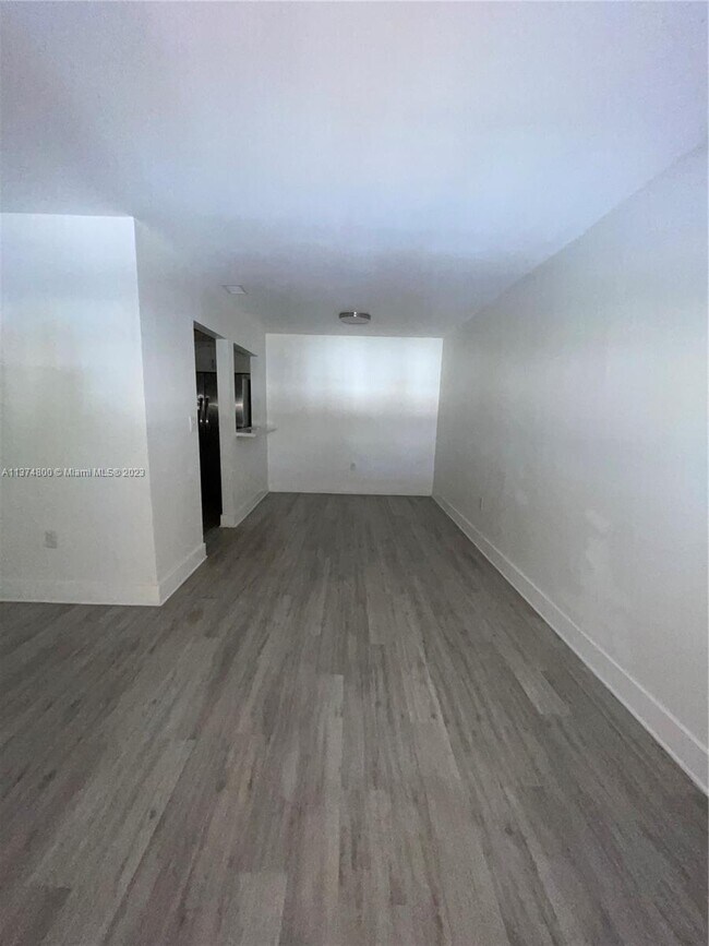 Building Photo - 12955 SW 66th Ln