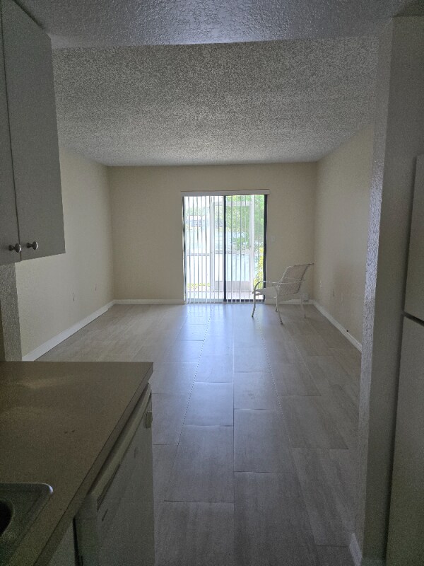 Foto del edificio - 5310 26th St W