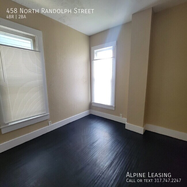 Building Photo - 458 N Randolph St