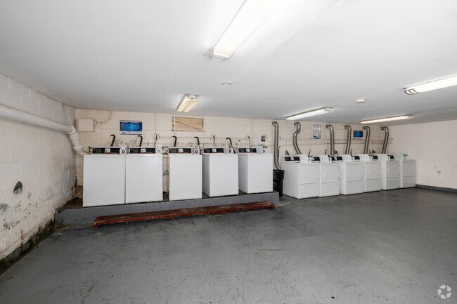 Laundry Room - The Gardens at Willow Grove