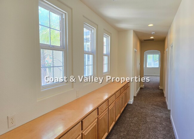 Building Photo - Beautiful Gilroy Home for RENT!!!