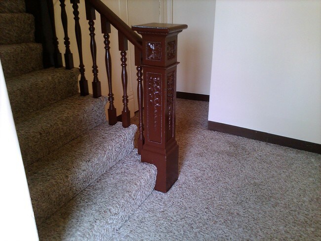 beautiful staircase - 250 S Miles St