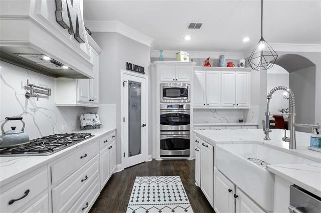 Foto del edificio - 2533 Windsor Castle Way