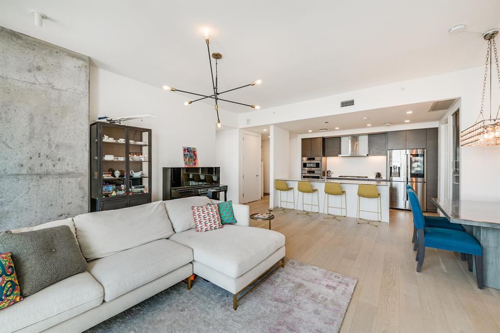 Foto principal - 301 West Ave