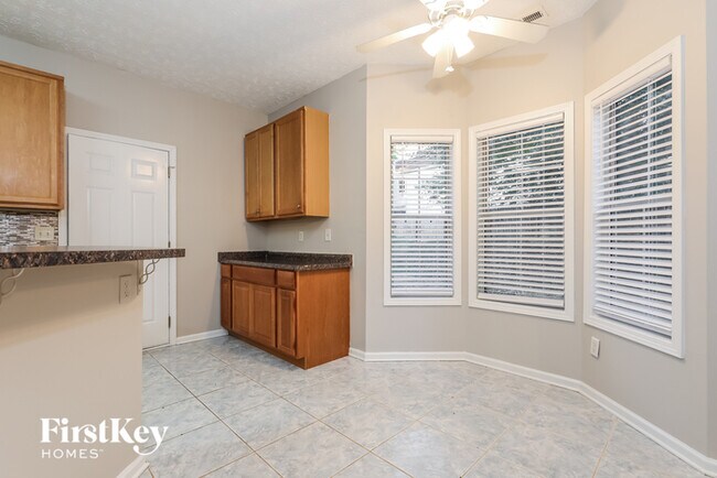 Building Photo - 7525 Coddington Ct