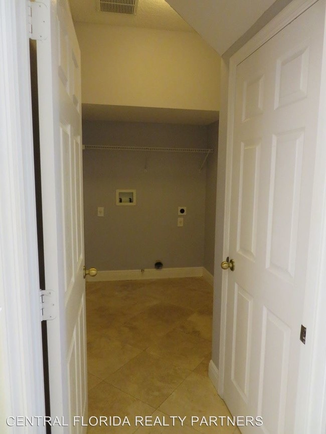 Building Photo - 1693 Anna Catherine Dr