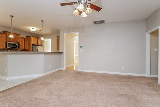 Building Photo - 1214 Braemar Highland Dr