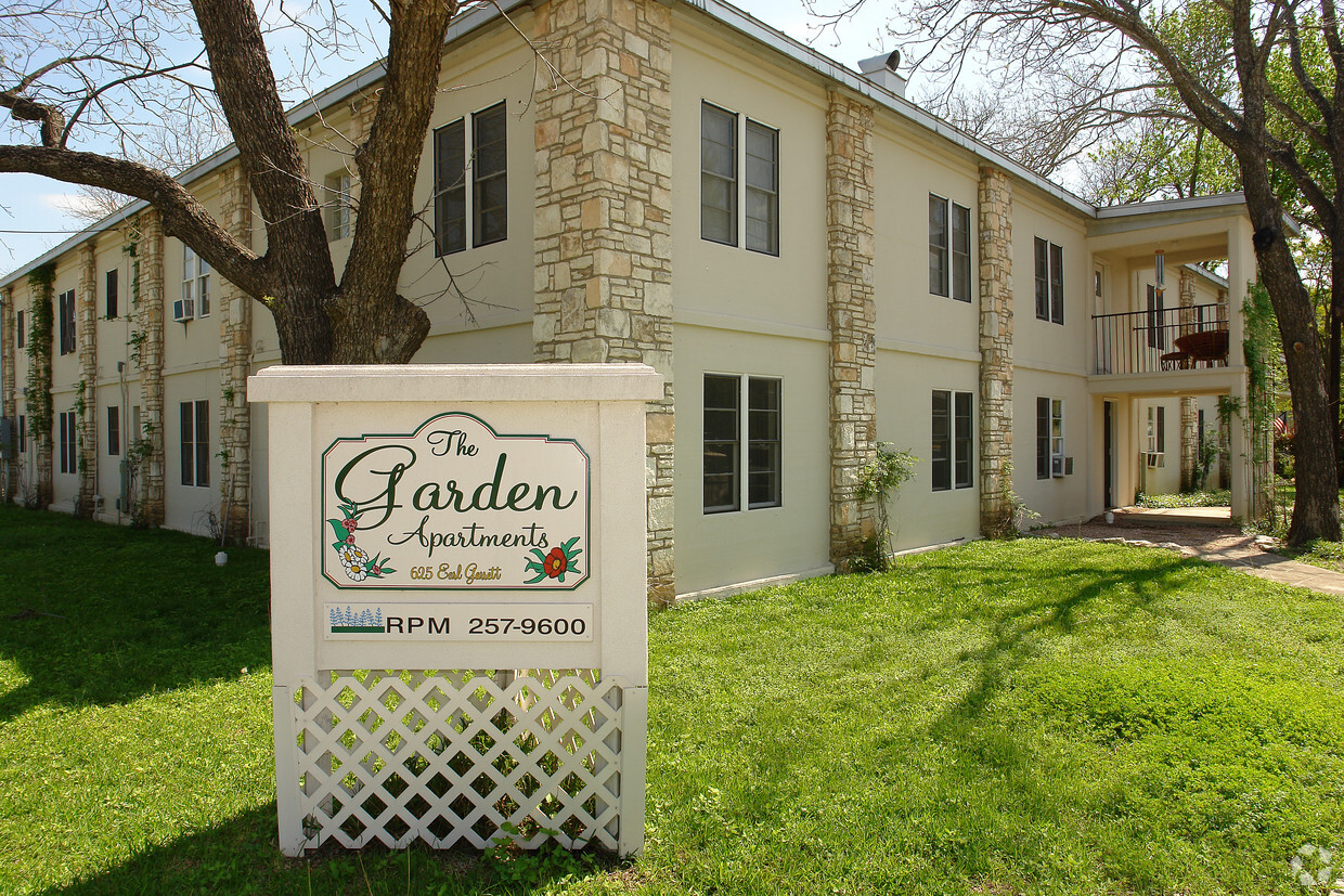 Building Photo - The Garden Apartments