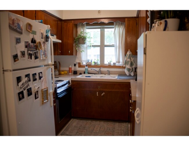 Foto del edificio - 6501 Urbandale Ave