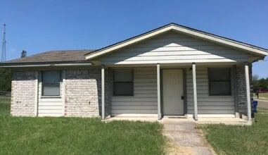 Building Photo - 1005 Dryden Ave