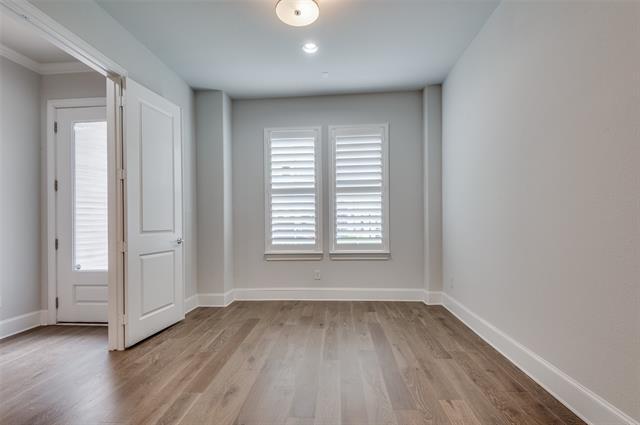 Foto del edificio - 614 Dalton Ln