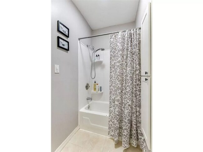 Foto del edificio - 3111 Dupont Ave S