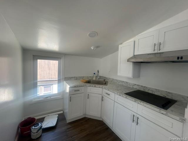 Foto del edificio - 1448 Sweetman Ave