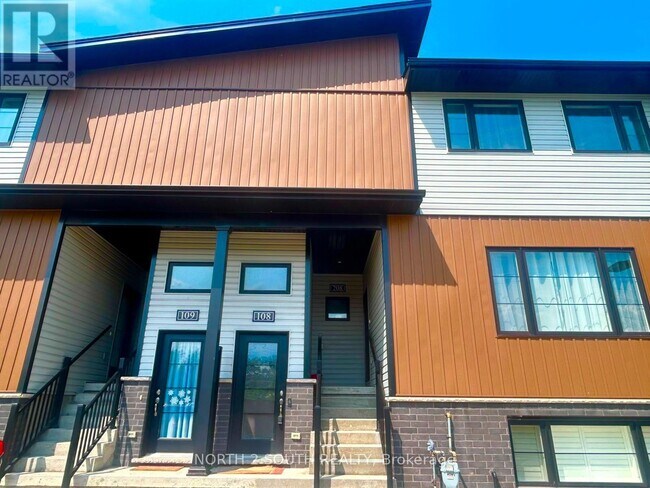 Building Photo - 6591 Montrose Rd