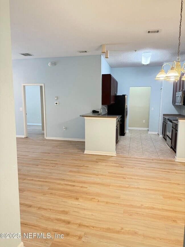 Foto del edificio - 13832 Herons Landing Way