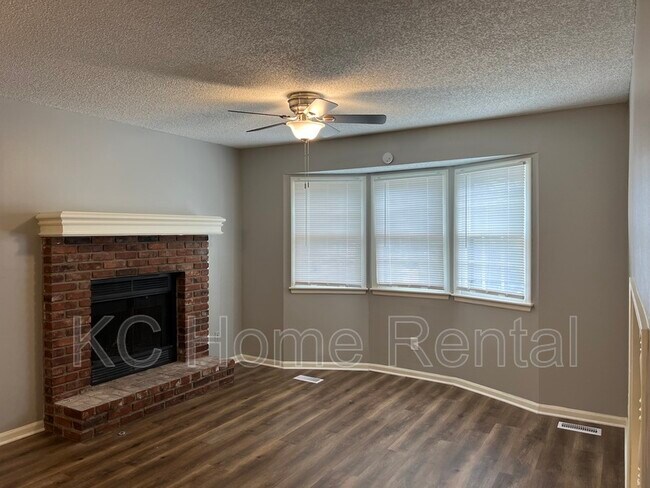 Building Photo - 1255 Petzold Dr