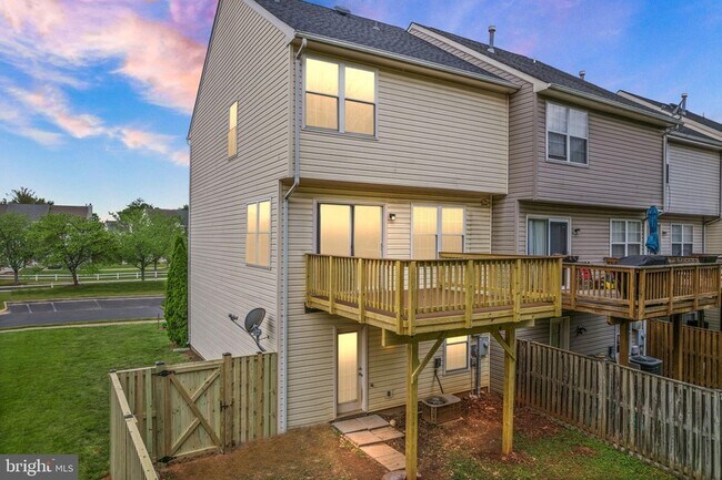 Foto del edificio - 11070 Clovertree Ct