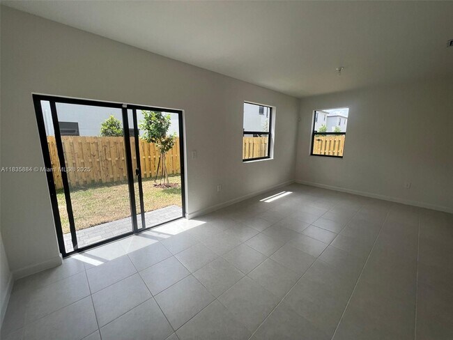 Foto del edificio - 13378 SW 286th St