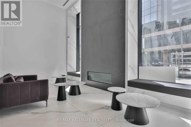 Building Photo - 20 Edward St