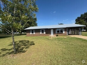 Building Photo - 904 Co Rd 514