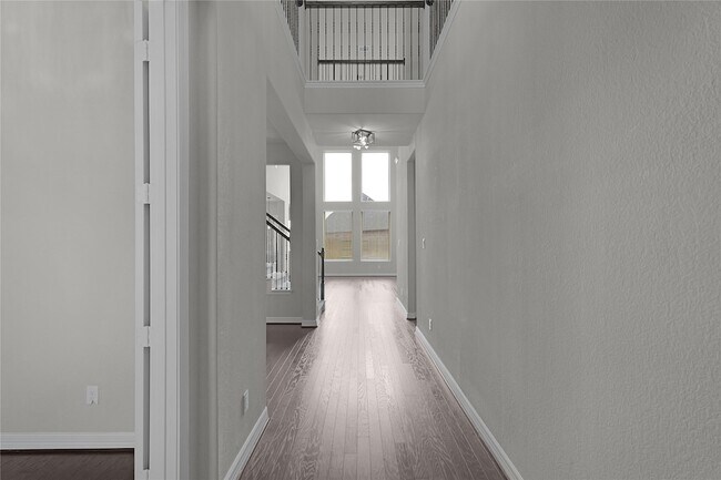 Building Photo - 6026 Lake Bridge Ln