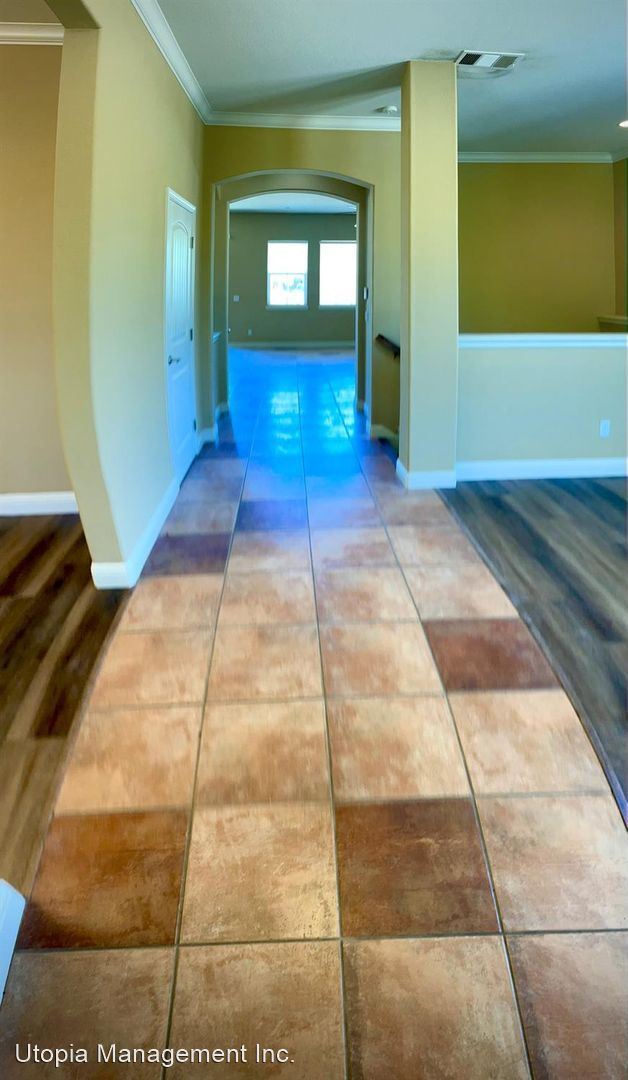 Foto del edificio - 4 br, 2 bath House - 9060 South Wallace La...