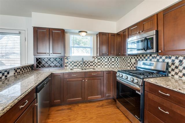 Building Photo - 14423 Sunrose Ln