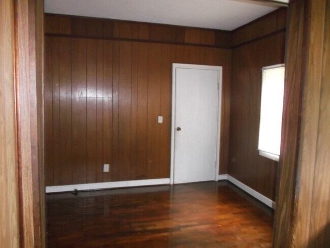 Foto del edificio - 3 Bedroom/ 1 Bath House. Available Soon!