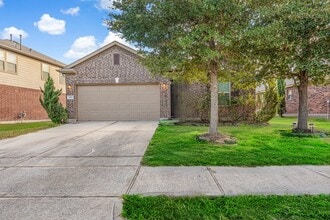 Building Photo - 25403 Brentmoor Dr