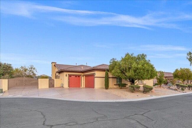 Building Photo - 4274 Sharon Lan Cir