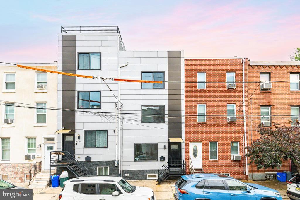 Foto principal - 2726 Edgemont St