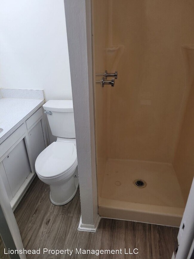 Foto del edificio - 5 br, 1.5 bath House - 2713 Nottingham Way