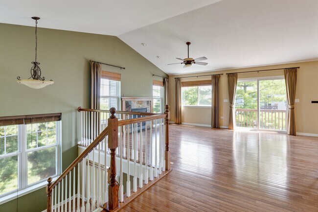 Foto del edificio - 3127 Saganashkee Ln