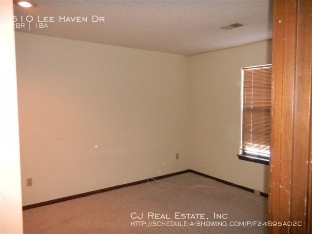 Foto del edificio - 510 SE Lee Haven Dr