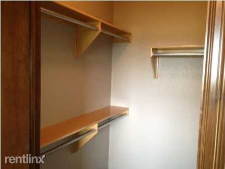 Fotografía del edificio - 735 N Prairie Dunes St