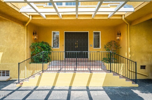 Foto del edificio - 832 Highland Dr